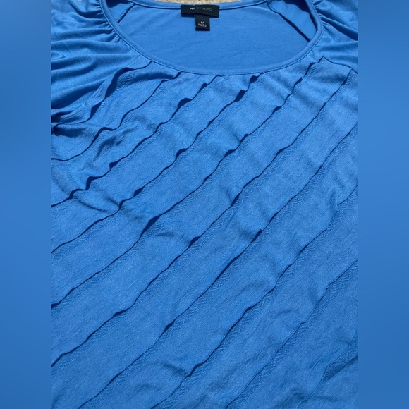 AB Studio size m shirt - Picture 3 of 9